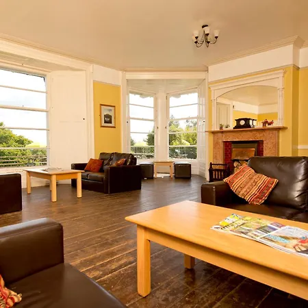 Yha Langdale Hostel