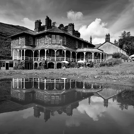 Yha Langdale 旅馆 *